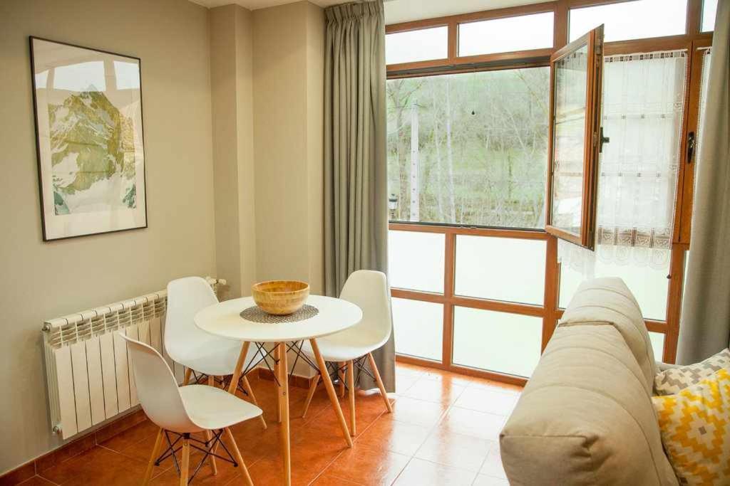 Cumbres De Los Picos Apartamento Los Abedules Poo  Экстерьер фото